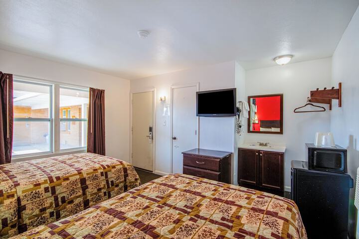 Room 17 of 106