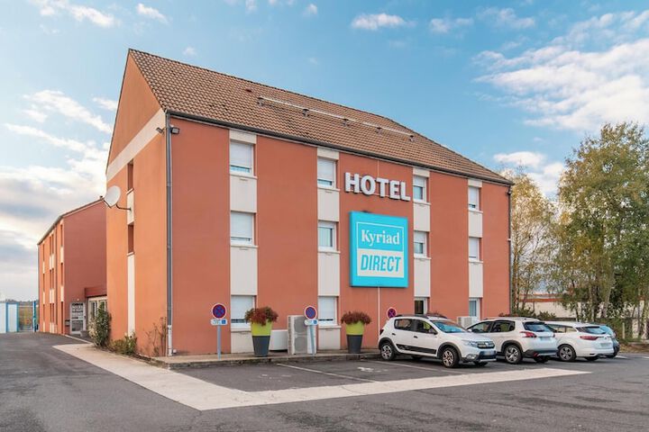 Hotel 41 of 42