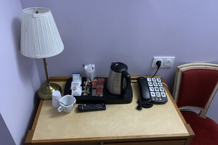 Room 15 of 23