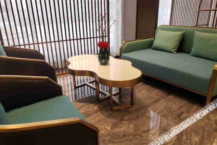 Hotel Interior 11 of 18