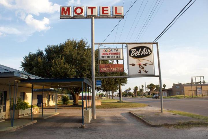 Bel-Air Motel