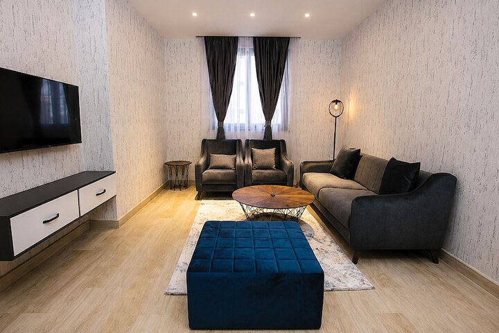 Room 22 of 49