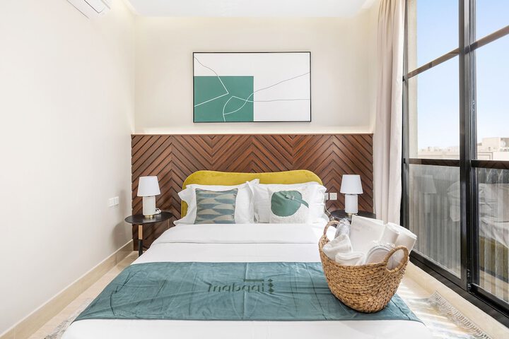 Room 9 of 24