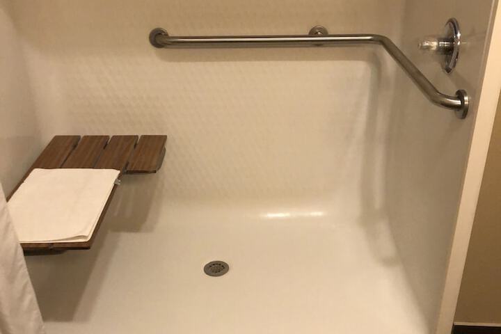 Room 19 of 30