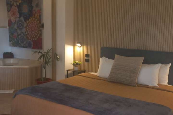 Room 128 of 269