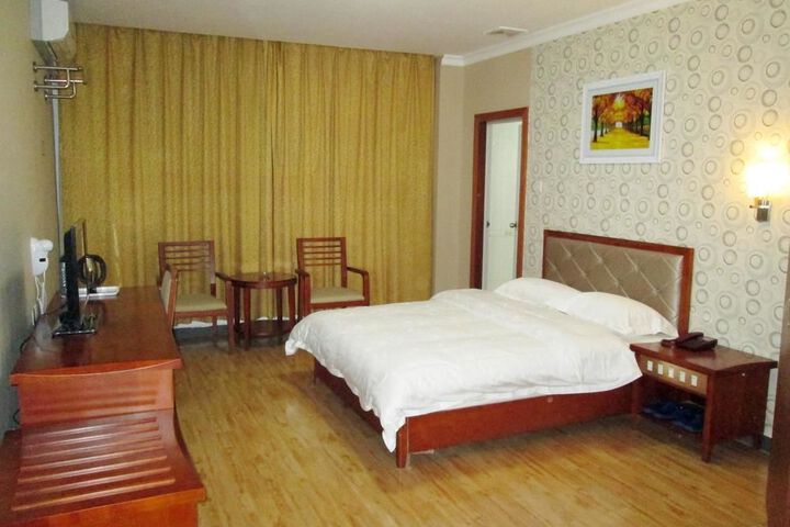Room 14 of 41