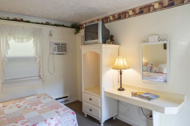Room 78 of 136