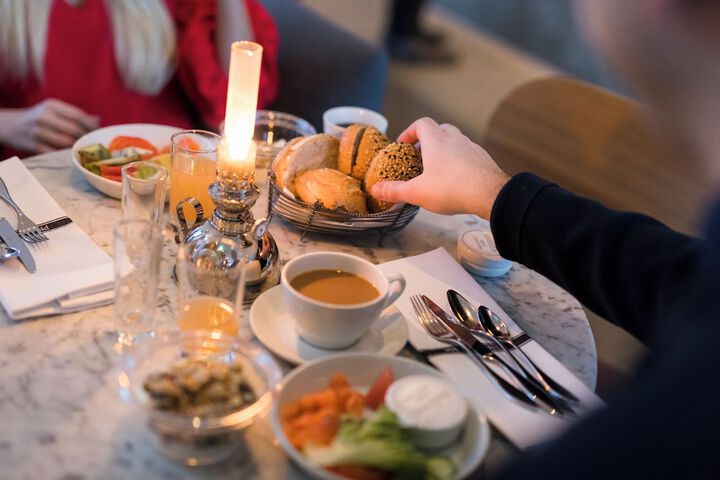 Breakfast/Coffee Service 40 of 53