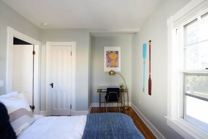 Room 4 of 48