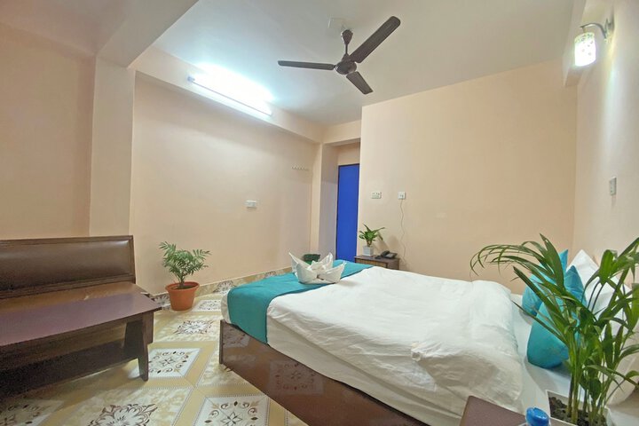 Room 42 of 119