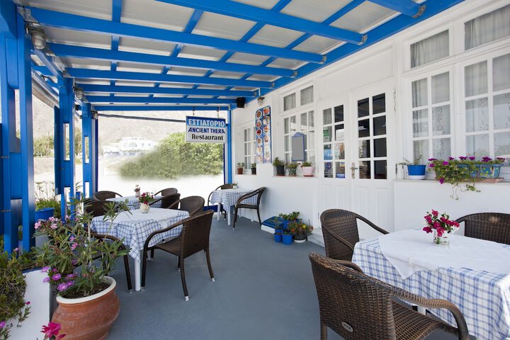 Dining Photos
