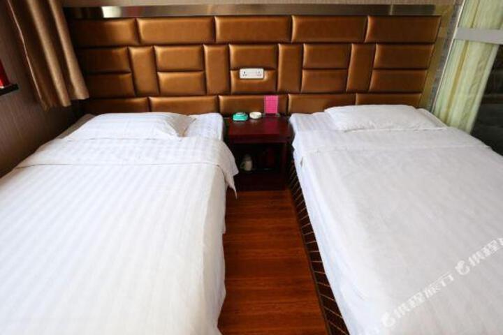 Baixin Hotel