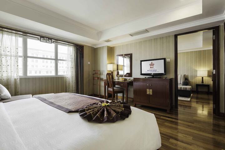 Room 14 of 84