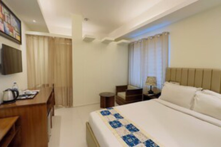 Room 37 of 117