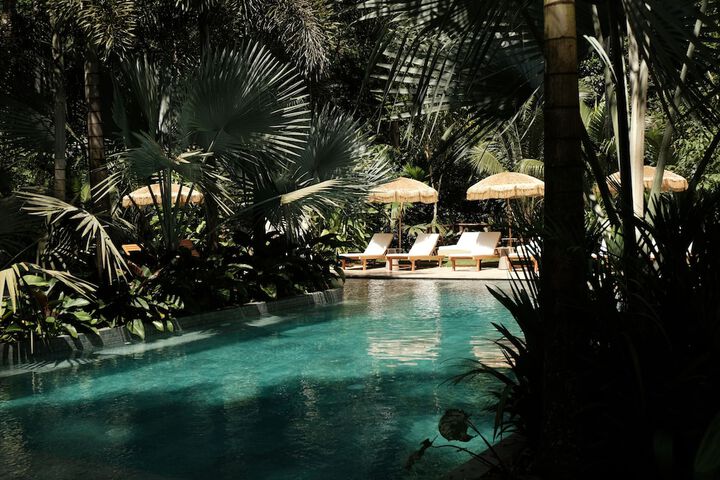Pool 22 of 48