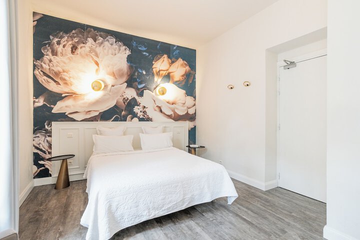 Room 18 of 53