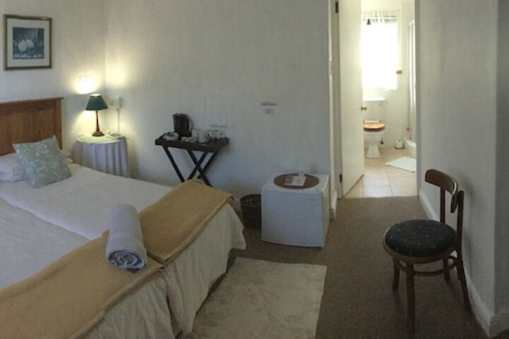 Room 94 of 198