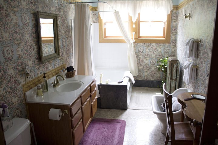 Room 41 of 80