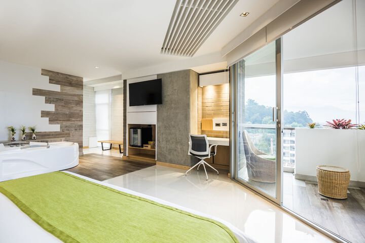 Terra Biohotel