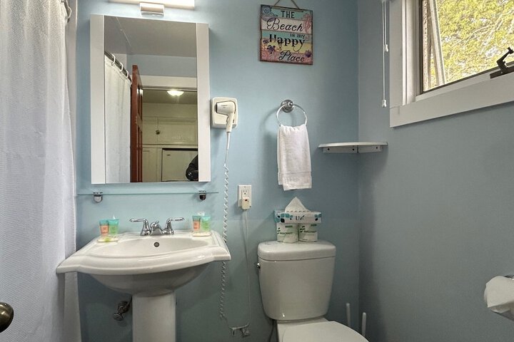 Room 201 of 206