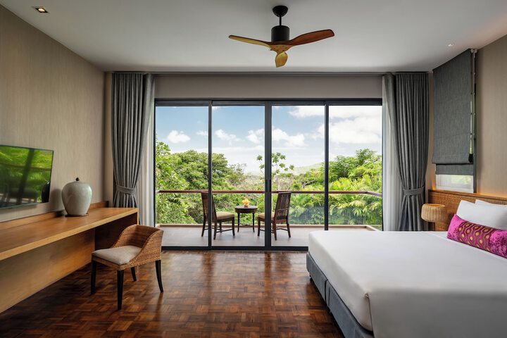 Room 38 of 130