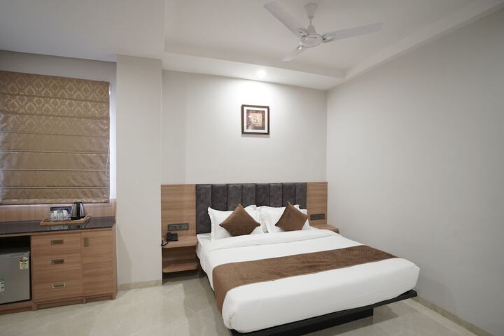 Room 15 of 69