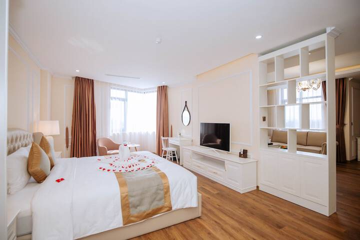 Room 10 of 50
