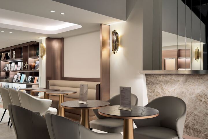 Dining Photos