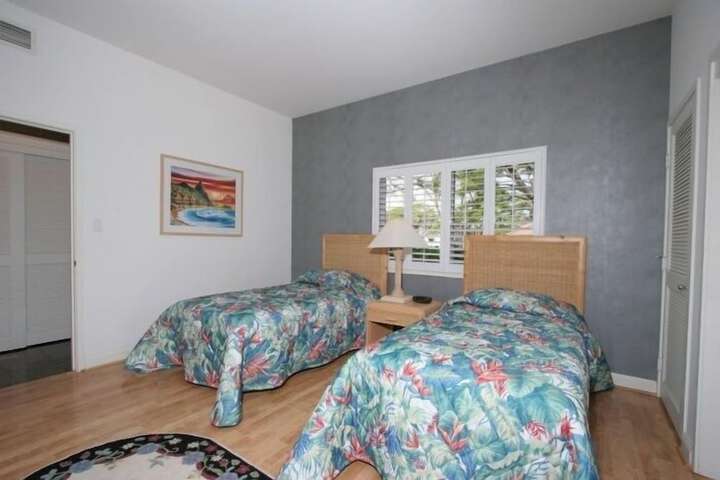 Room 10 of 63