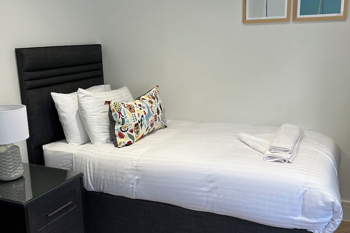 Room 50 of 96