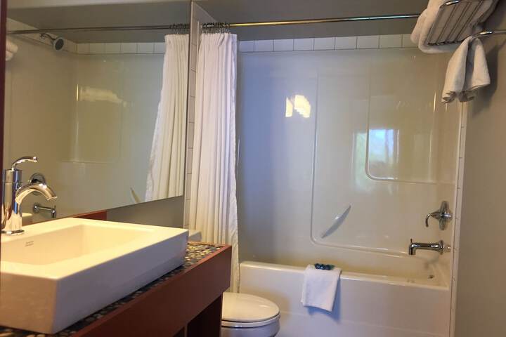 Room 13 of 39