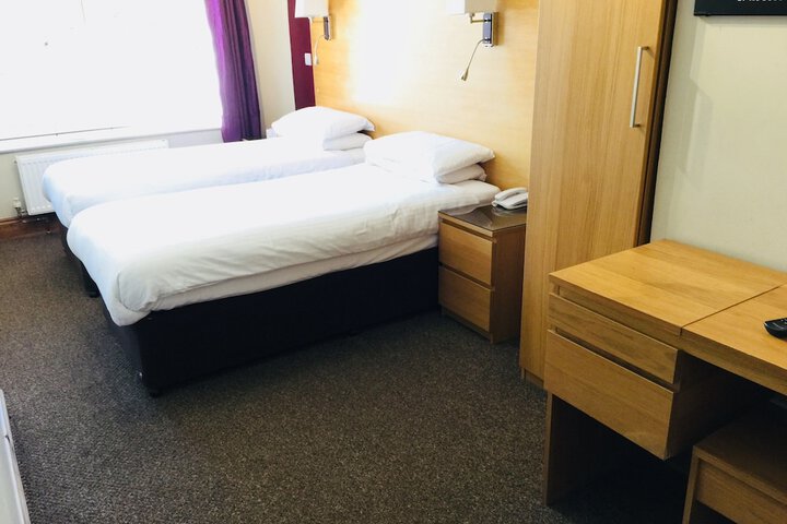 Room 38 of 139