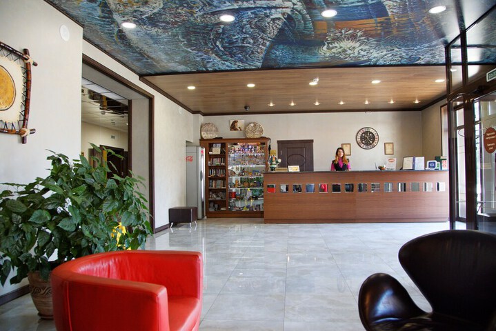 Hotel Interior 4 of 36