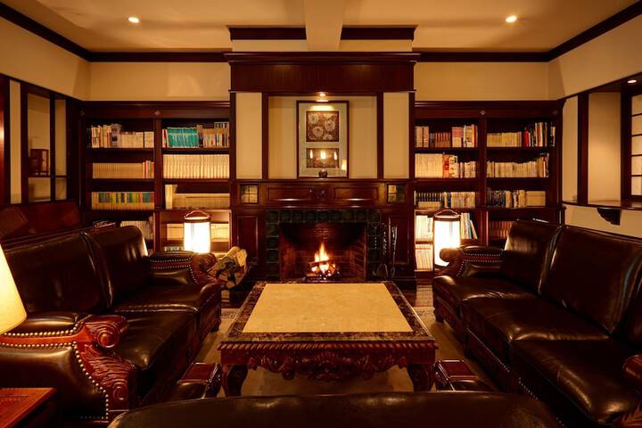 Hotel Interior 8 of 52