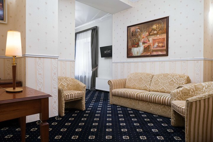 Room 20 of 54