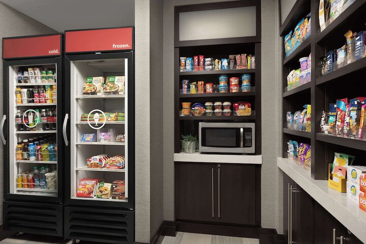 Snack bar