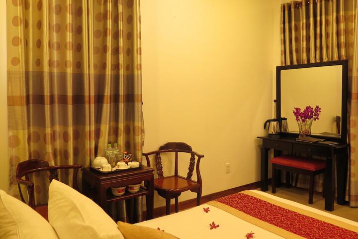 Room 9 of 39