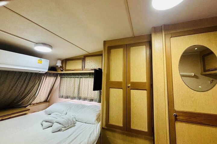 Room 41 of 69