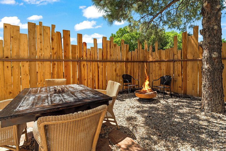 Terrace/Patio 15 of 25