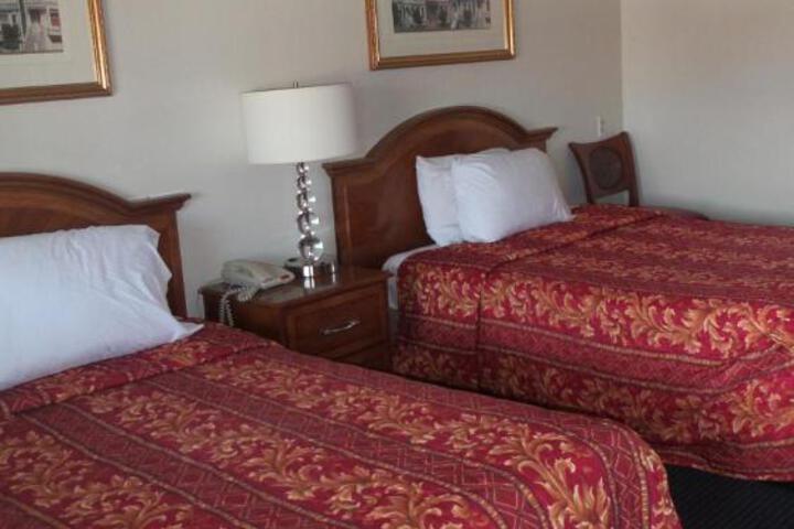 2 Double Beds (1 of 2)