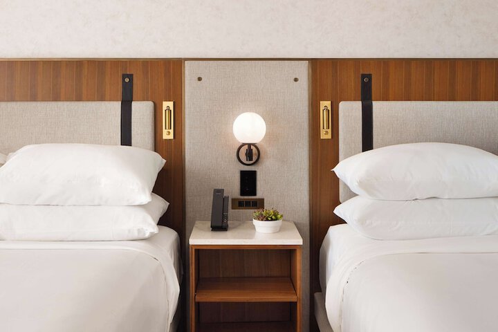 Room 20 of 52