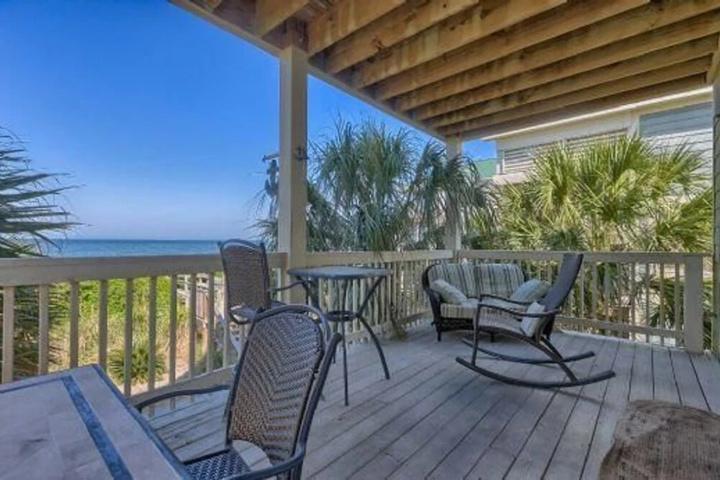 Terrace/Patio 4 of 7