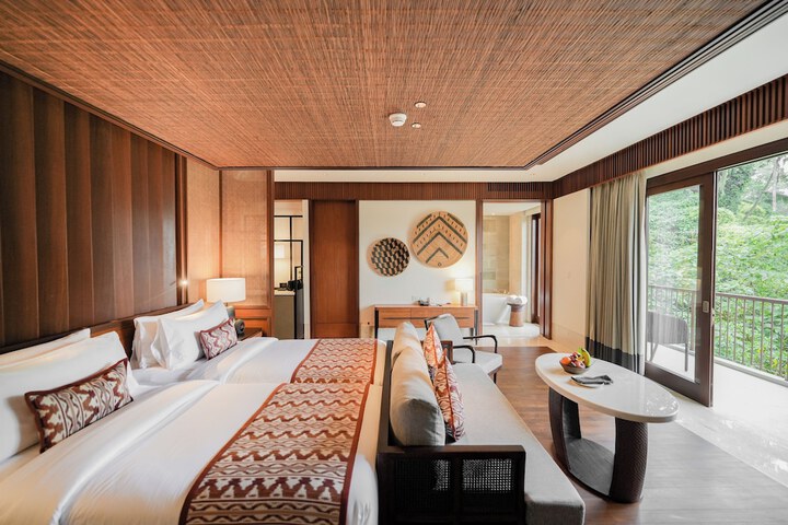 Room 20 of 80
