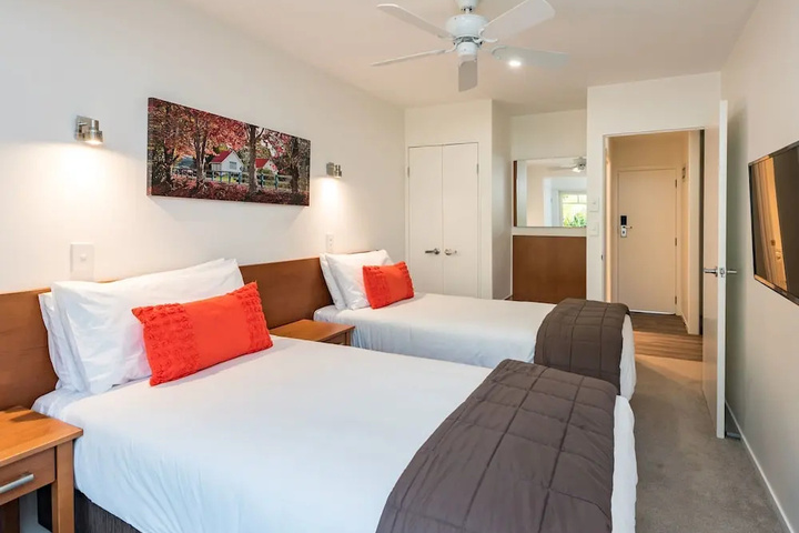 guest_rooms