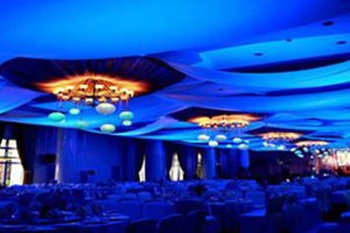 Ballroom/Hall 30 of 40
