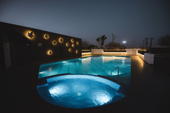 Pool 16 of 29
