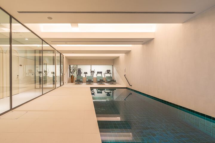 Pool 70 of 113