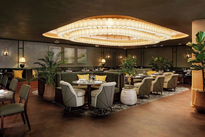 Dining 52 of 74
