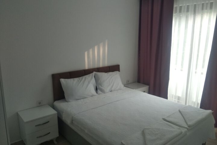 Room 2 of 8