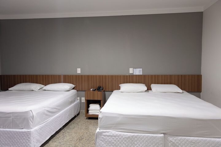 BOMBONATO HOTEL - Fácil Acesso ao Aeroporto e parque de Exposições ABCZ in Uberaba